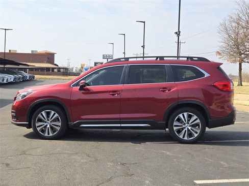 Used 2022 Subaru Ascent Limited w/ Technology Package image 4