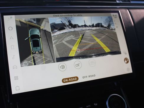 Used 2023 Land Rover Range Rover Sport SE image 20