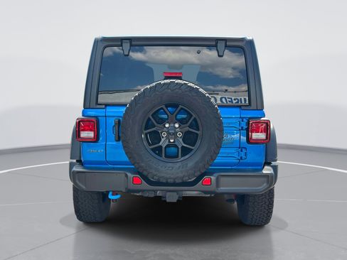 Used 2024 Jeep Wrangler Unlimited AWD/4WD image 6