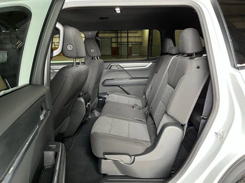 Used 2025 GMC Acadia Elevation AWD/4WD image 42