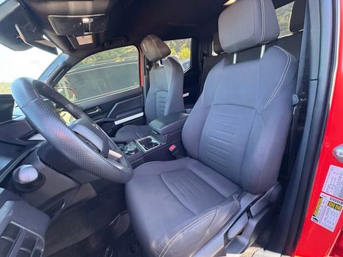 Certified 2024 Toyota Tacoma TRD Off-Road image 15