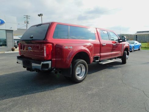 Used 2025 Ford F350 XLT image 40