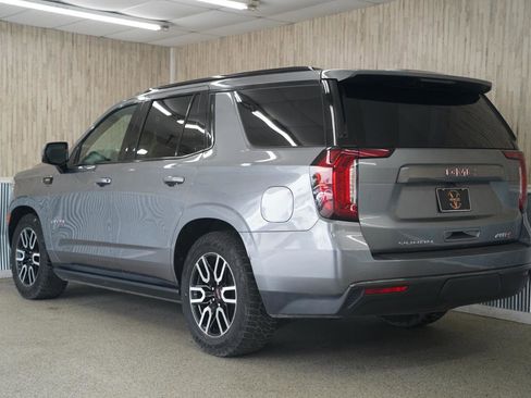 Used 2021 GMC Yukon AT4 w/ AT4 Premium Plus Package AWD/4WD image 7