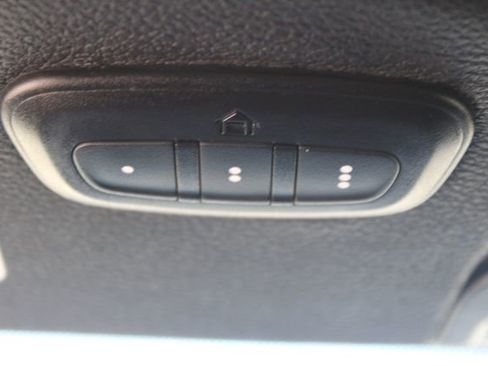 Used 2022 Jeep Gladiator Sport AWD/4WD image 42
