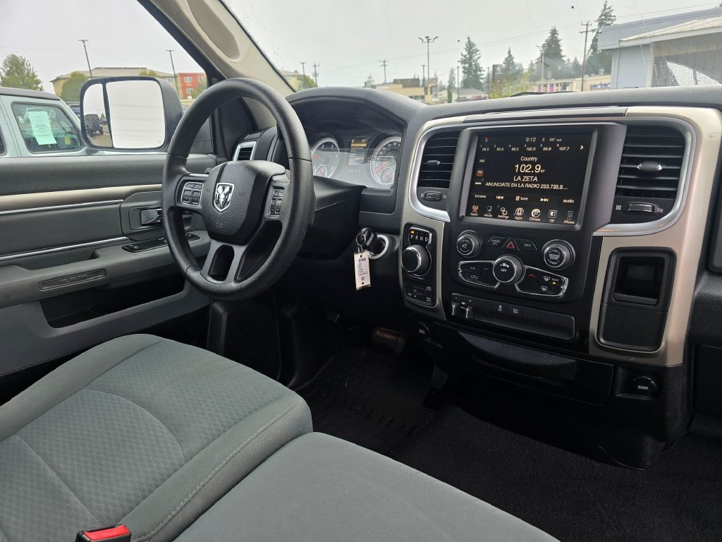 Used 2015 RAM 1500 Classic SLT w/ Trailer & Traction Group AWD/4WD image 11