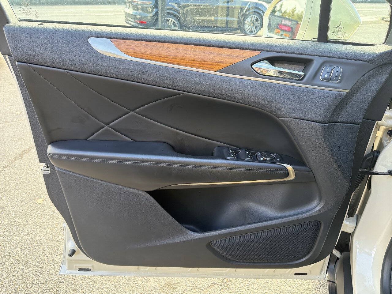 Used 2018 Lincoln MKC Reserve AWD/4WD image 28