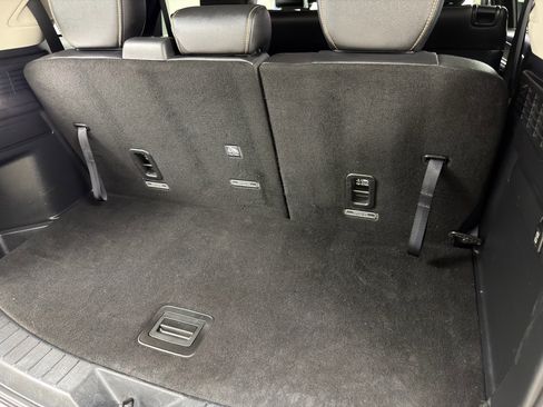 Used 2024 MAZDA CX-90 3.3 Turbo w/ Preferred Plus image 39