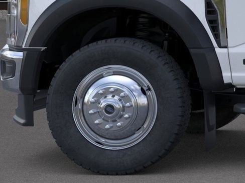 New 2026 Ford F550 4x4 Crew Cab image 19