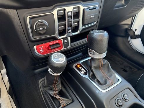 Used 2021 Jeep Gladiator Mojave w/ Trailer Tow Package image 16