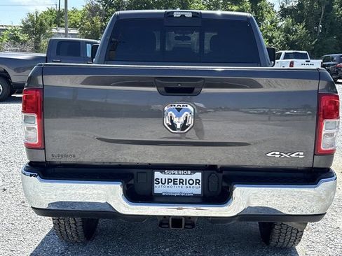 Used 2024 RAM 2500 Tradesman w/ Chrome Appearance Group AWD/4WD image 4