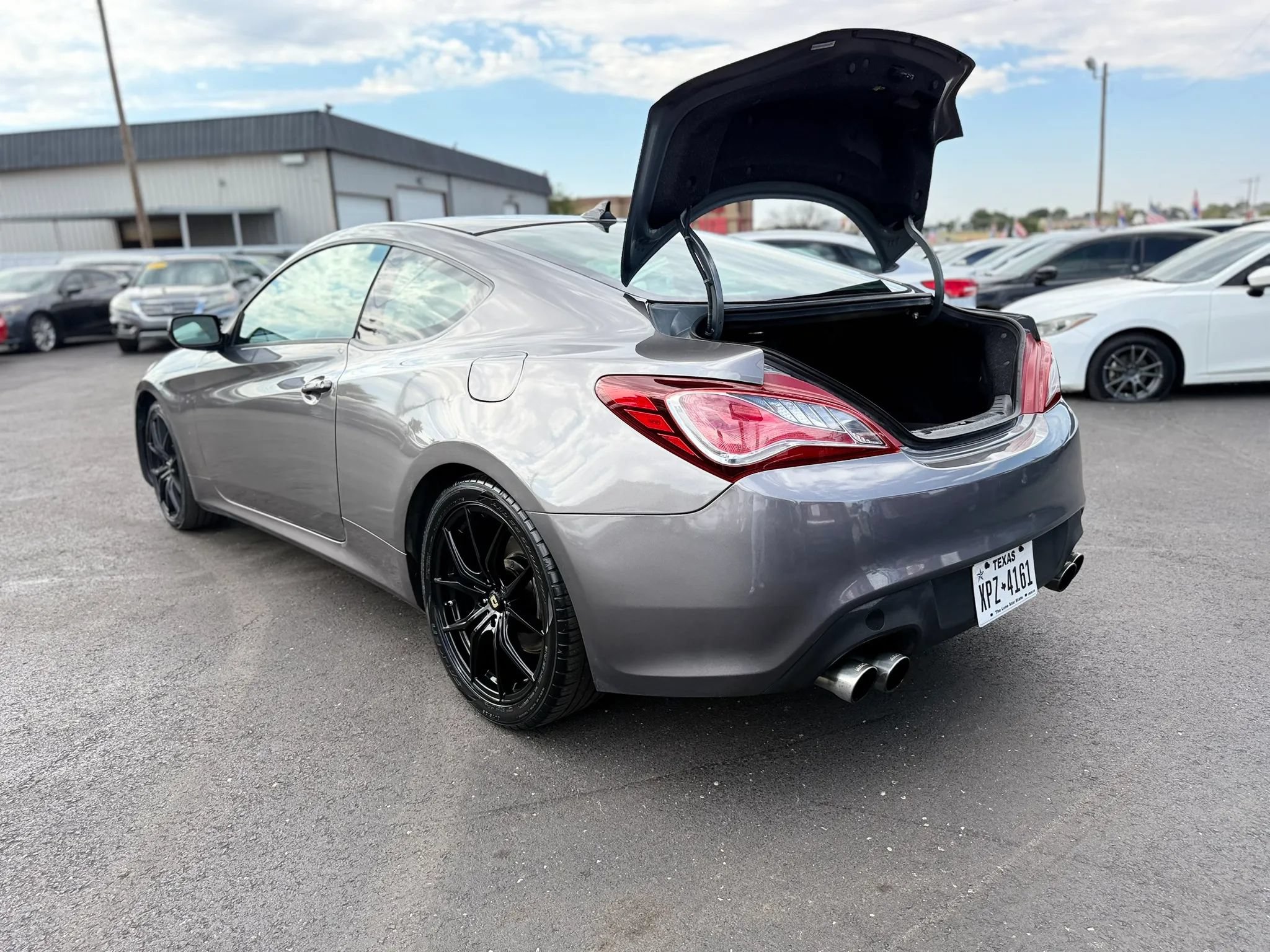 Used 2013 Hyundai Genesis 2.0T RWD image 34