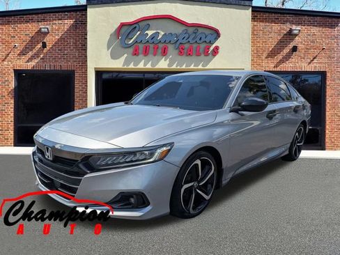 Used 2022 Honda Accord Sport image 9