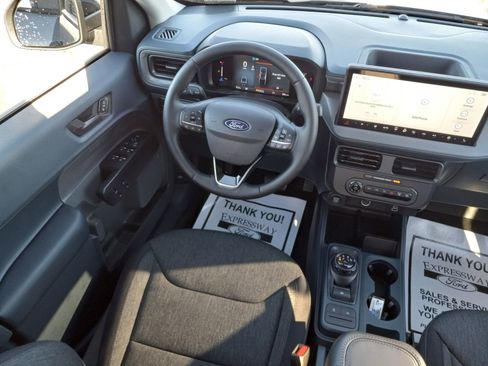 New 2025 Ford Maverick XLT w/ XLT Luxury Package image 13