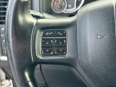 Used 2014 RAM 1500 Classic SLT w/ Luxury Group AWD/4WD image 17