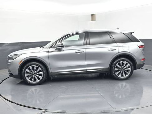 Used 2022 Lincoln Corsair Reserve w/ Elements Package FWD image 4