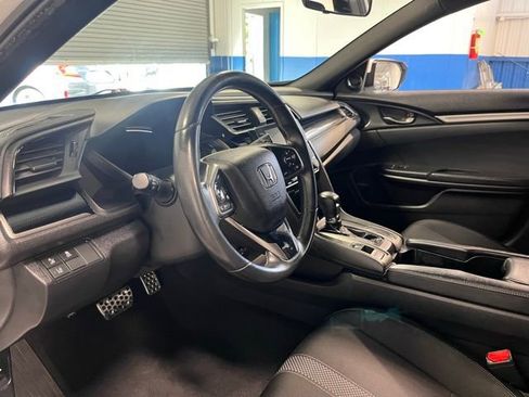 Used 2020 Honda Civic Sport image 22