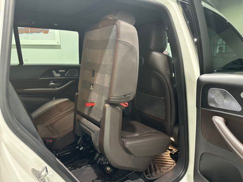 Used 2020 Mercedes-Benz GLS 580 4MATIC image 57