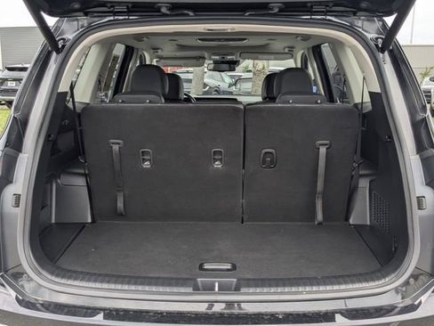 Certified 2024 Kia Telluride EX w/ EX Captain's Chair Package AWD/4WD image 14
