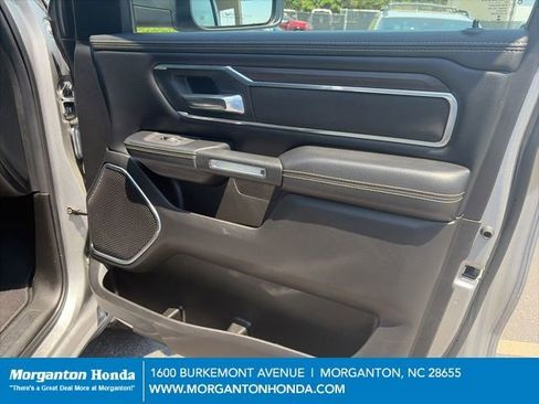 Used 2025 RAM 1500 Laramie AWD/4WD image 34