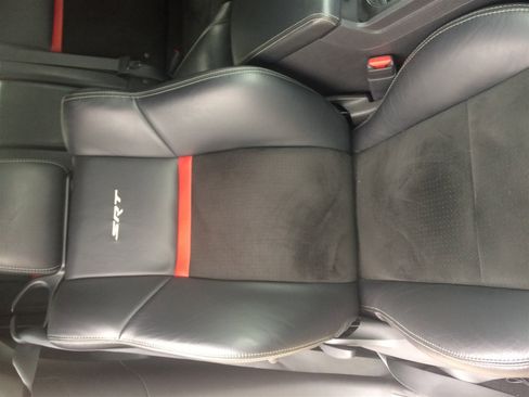 Used 2010 Dodge Challenger SRT8 image 7