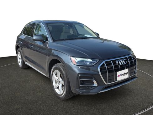 Used 2024 Audi Q5 2.0T Premium AWD/4WD image 9