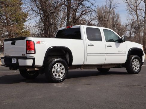 Used 2014 GMC Sierra 2500 Denali image 6