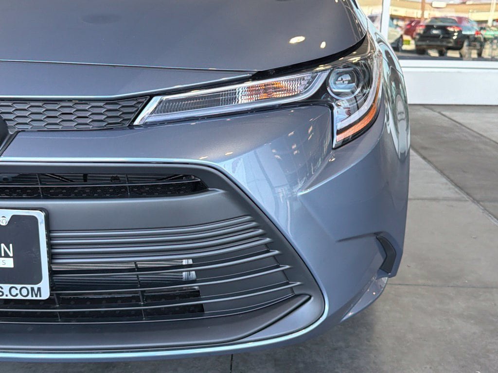 New 2027 Toyota Corolla LE FWD image 5
