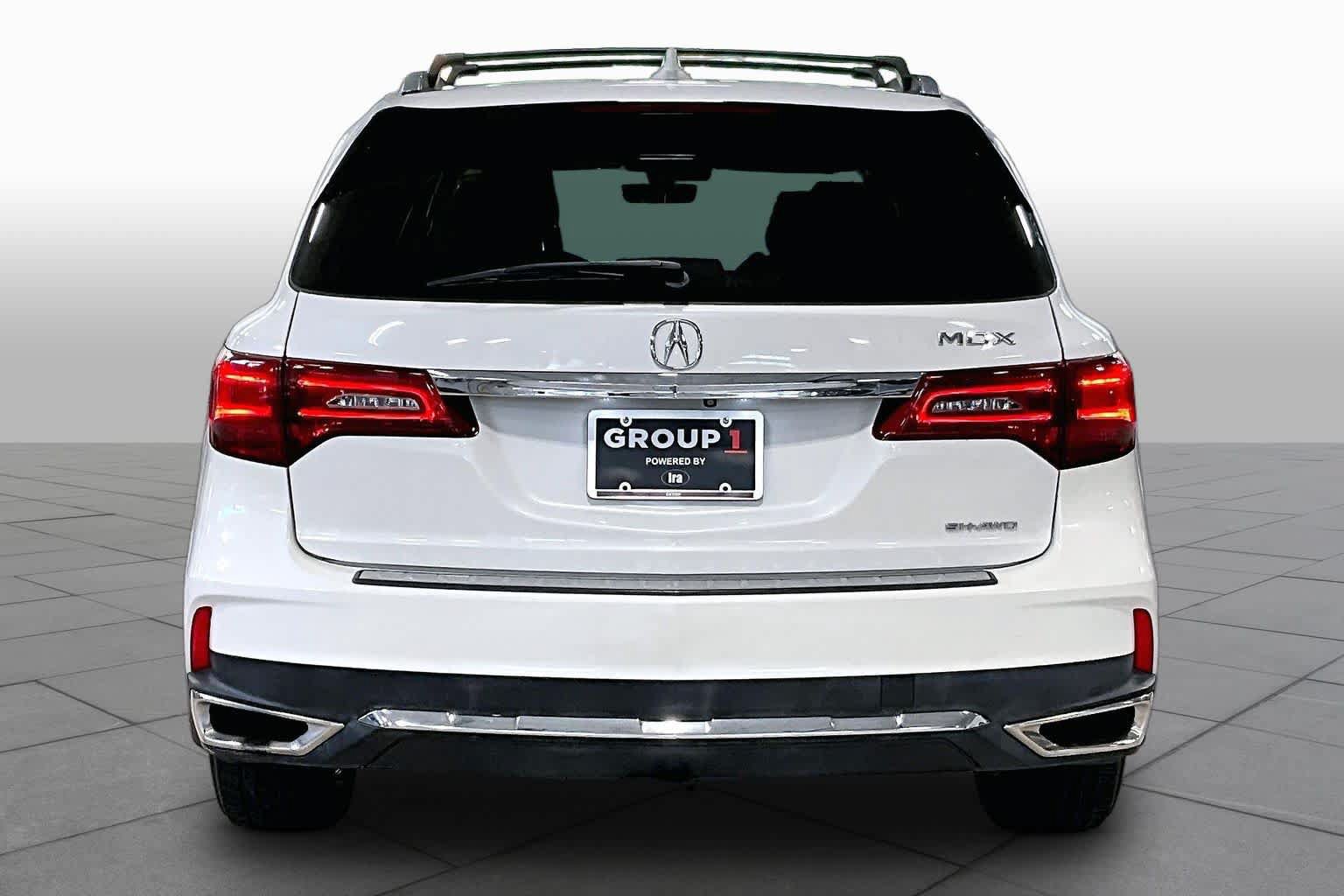 Used 2017 Acura MDX SH-AWD image 5