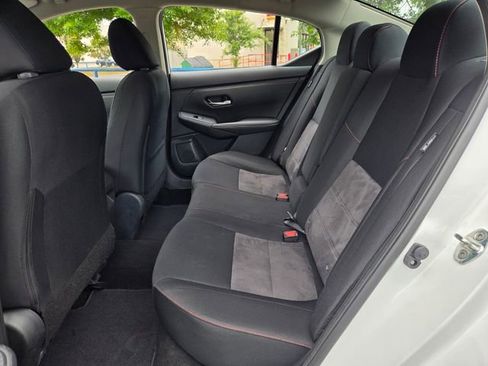Used 2024 Nissan Sentra SR FWD image 12