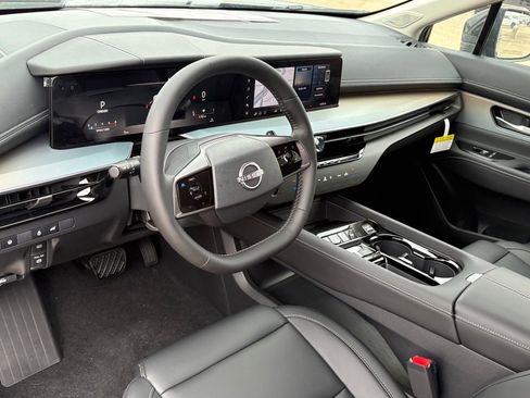 New 2025 Nissan Murano SL image 15