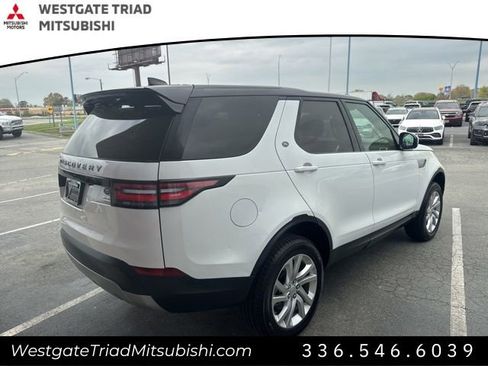 Used 2019 Land Rover Discovery HSE image 8