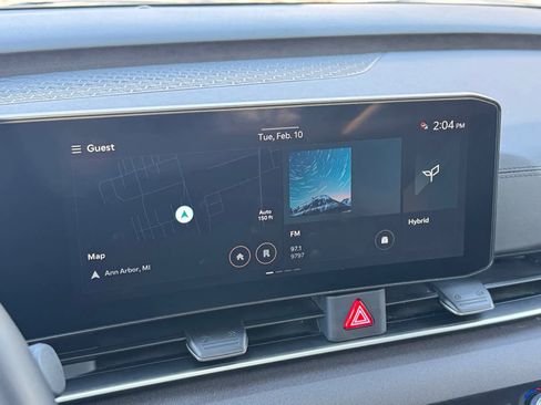 Used 2025 Kia Carnival SX image 24