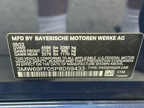 Used 2023 BMW 330i Sedan w/ Premium Package RWD image 27