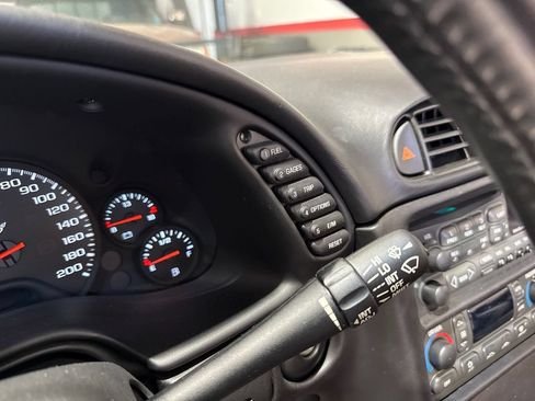 Used 2004 Chevrolet Corvette Convertible w/ Preferred Equipment Group RWD image 84