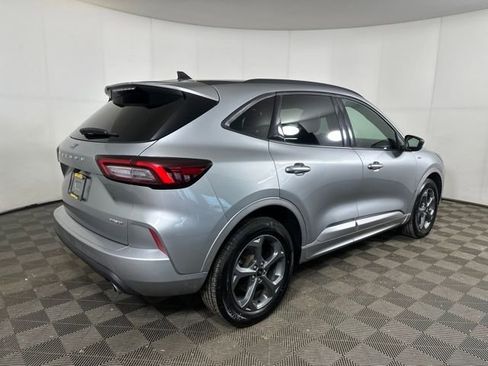 Used 2024 Ford Escape ST-Line image 3