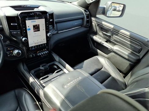 Used 2022 RAM 1500 Limited image 18