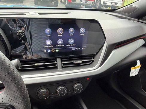 New 2026 Chevrolet Trax RS FWD image 25
