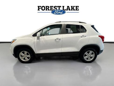 Used 2019 Chevrolet Trax LT w/ Driver Confidence Package image 4