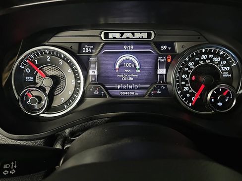 Used 2019 RAM 1500 Sport w/ Level 2 Equipment Group AWD/4WD image 19