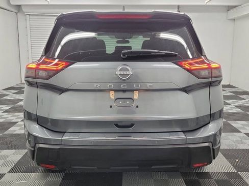 Used 2025 Nissan Rogue SV FWD image 5