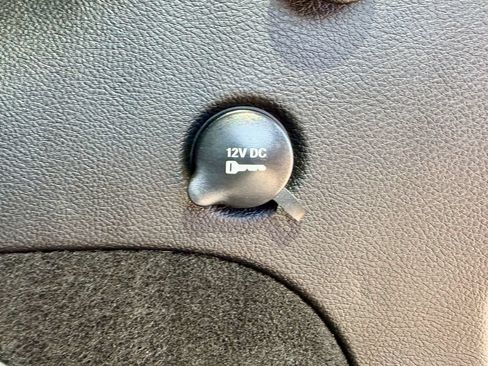 Used 2020 Jeep Grand Cherokee High Altitude AWD/4WD image 18