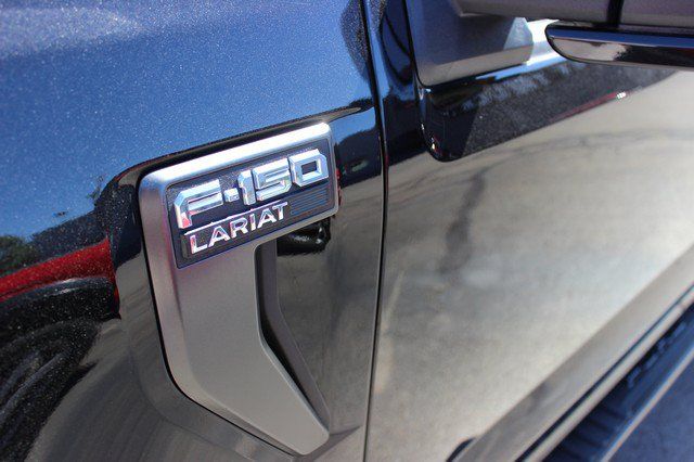 Used 2022 Ford F150 Lariat w/ Equipment Group 502A High AWD/4WD image 2