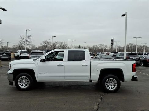 Used 2018 GMC Sierra 1500 SLE w/ SLE Value Package image 10