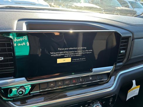 New 2026 GMC Sierra 1500 Elevation image 9