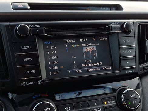 Used 2018 Toyota RAV4 XLE image 17