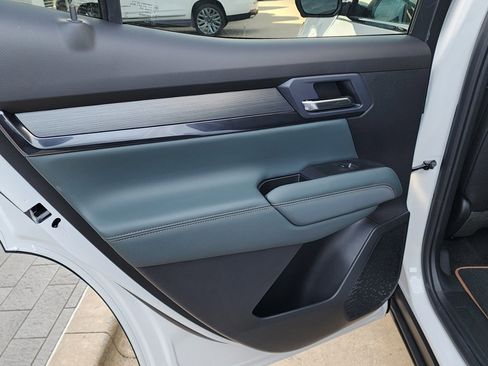 New 2026 GMC Terrain AT4 w/ Convenience Package III image 43