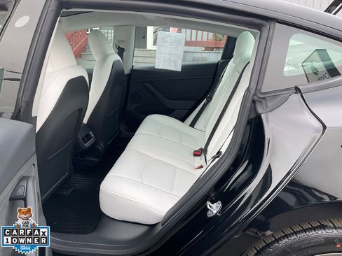 Used 2023 Tesla Model 3 Standard Range image 7