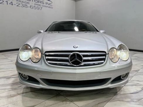 Used 2008 Mercedes-Benz SL 550 w/ P1 Pkg image 3