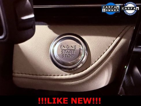 Used 2025 Lincoln Nautilus Premier w/ Equipment Group 102A image 30