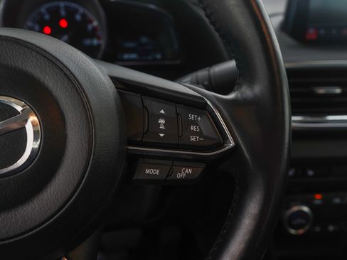 Used 2018 MAZDA MAZDA3 Grand Touring w/ Premium Equipment Package image 19